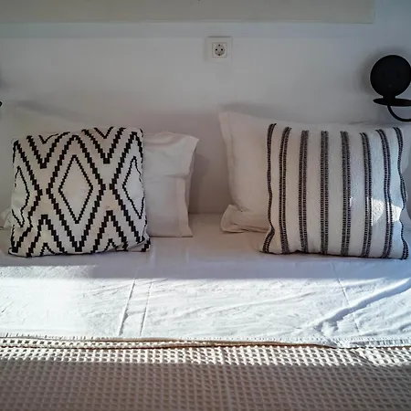 Naousa's Melody Feriehus *