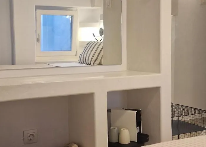 Naousa's Melody Naousa