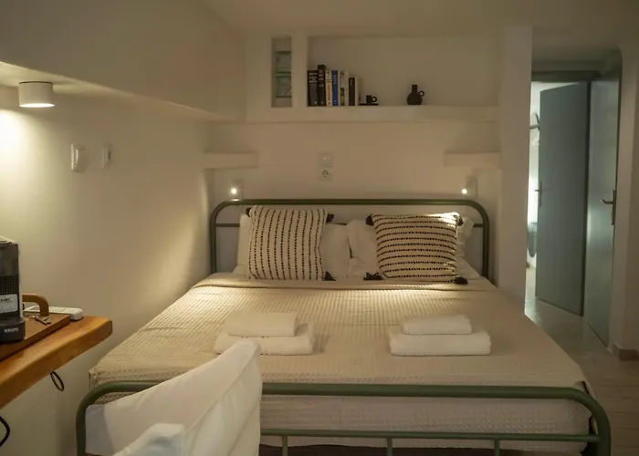 Naousa's Melody Naousa