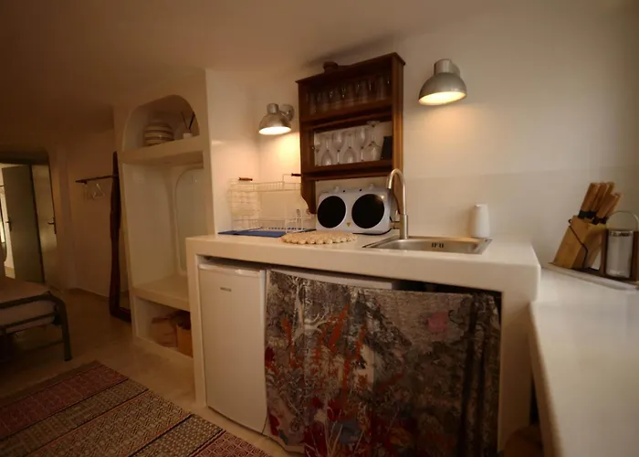 Naousa's Melody Feriehus *